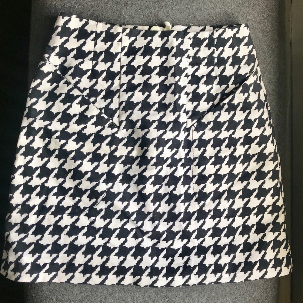 High Waisted Pattern Skirt